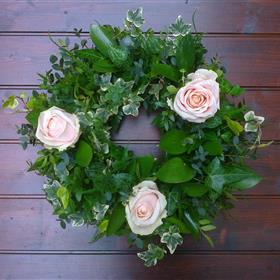 fwthumb17 table centre 45.00.jpg